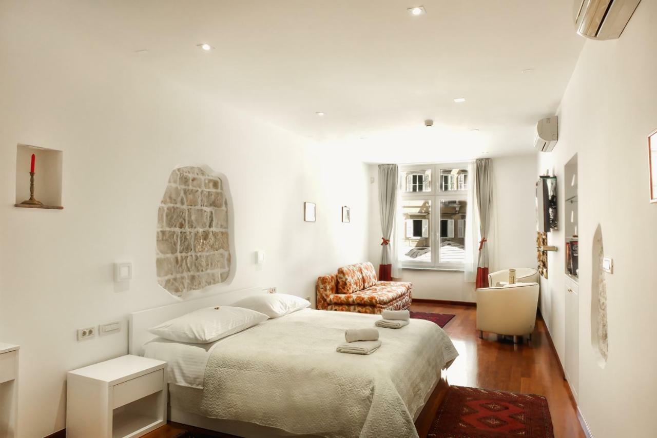 Old Square Studio Apartment Σπλιτ Εξωτερικό φωτογραφία